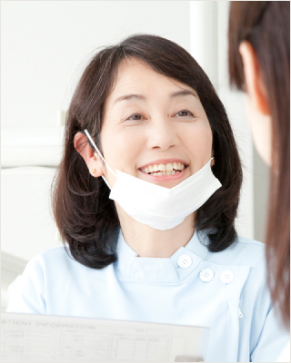 歯科医師　桑原 里佳